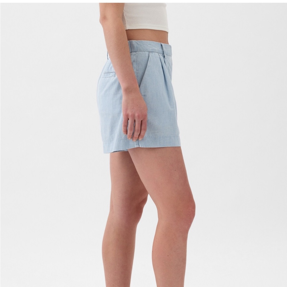 GAP High Rise Shorts - Picture 5 of 8